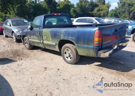 2001 Chevrolet Silverado 1500 Ls z USA, uszkodzony, nr VIN 1GCEC14W31Z236429